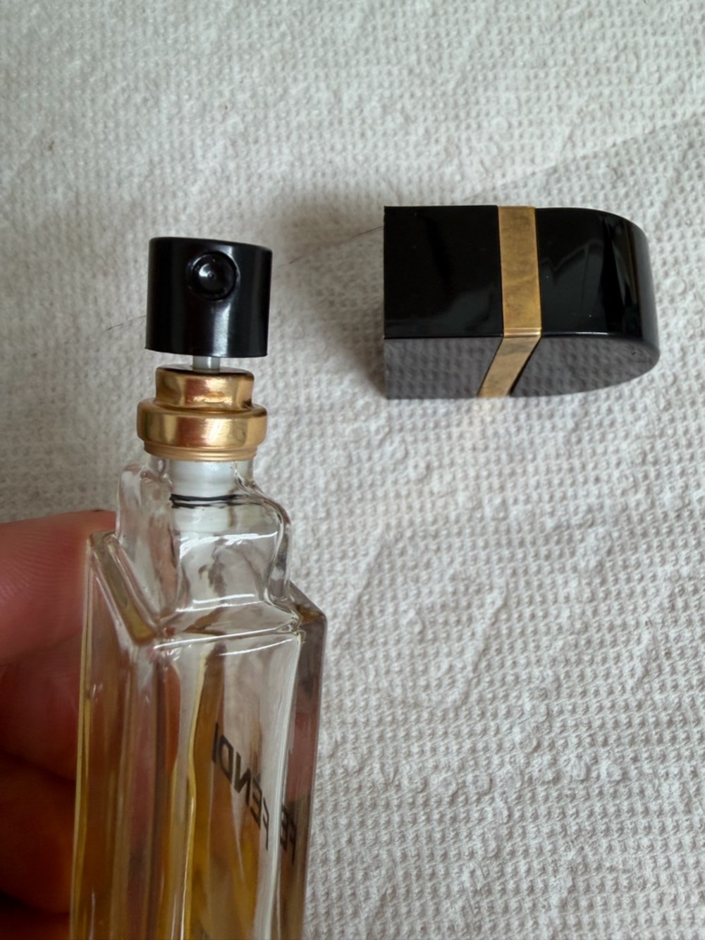 Vintage Fendi Spray .85 fl oz 25ml Womens Fragrance 1/3 Full - Picture 7 of 7